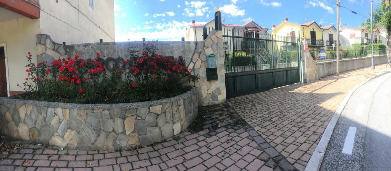 Apartamento La Petite Maison Ateleta Exterior foto